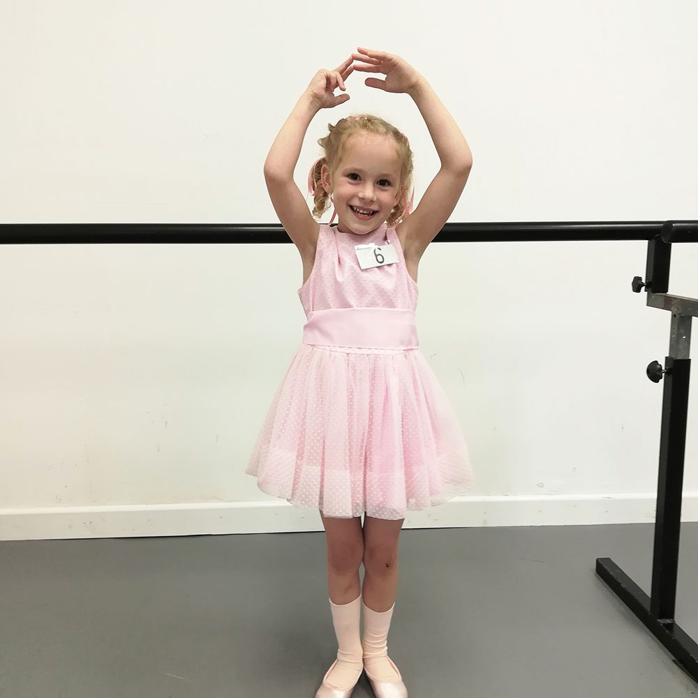 Orla and her Dancing Feet!